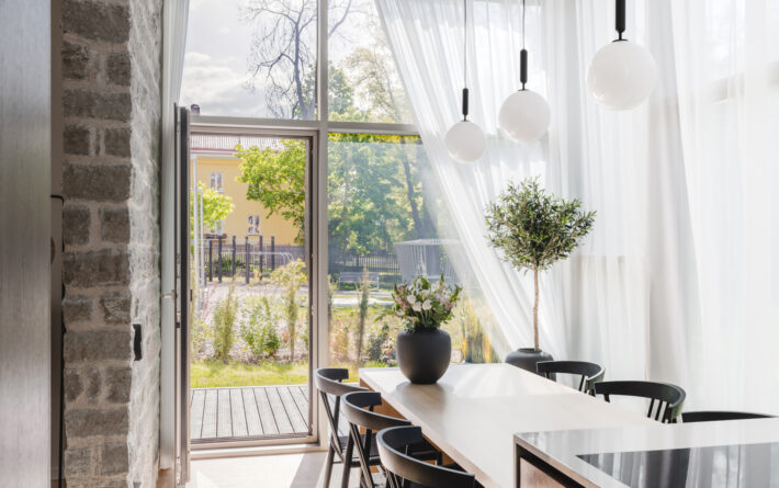 https://liven.ee/wp-content/uploads/2025/07/liven_baroni-maja_detail1.jpg